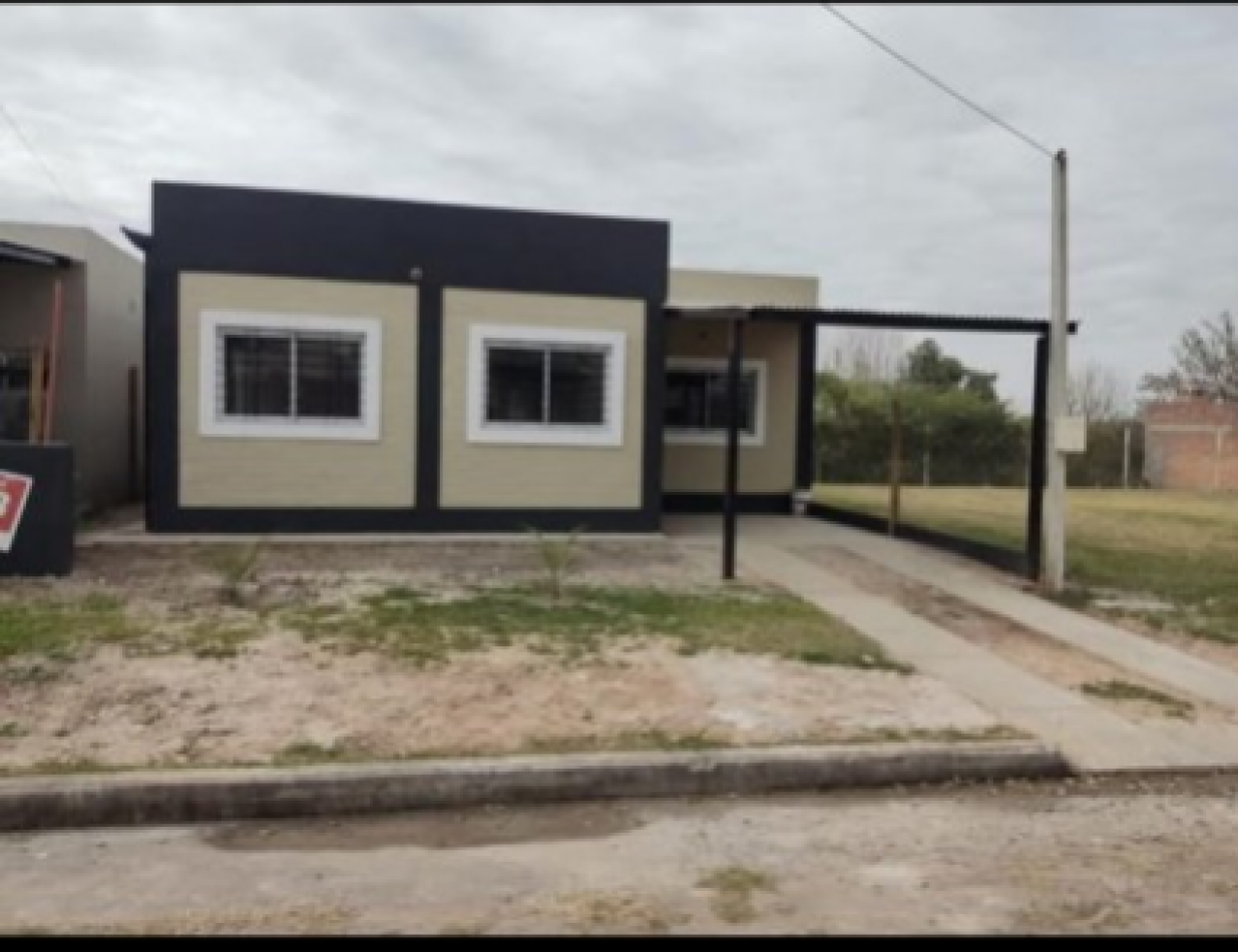 OPORTUNIDAD INVERSORES CASA EN BARRIO PRIVADO 3 DORM CON RENTA