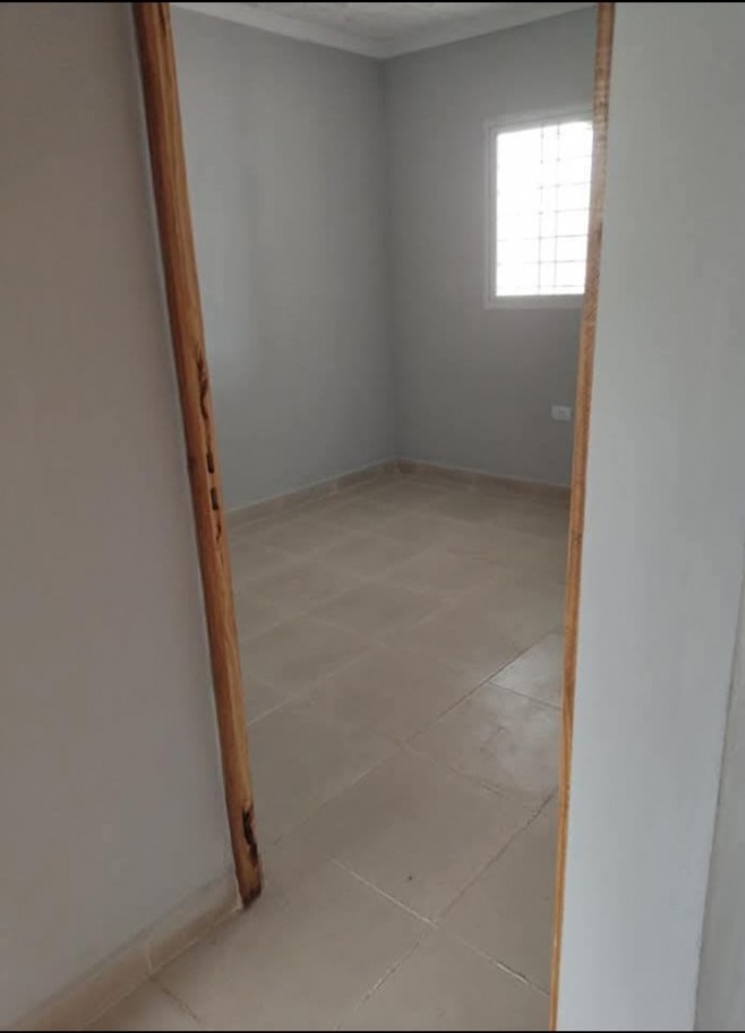 OPORTUNIDAD INVERSORES CASA EN BARRIO PRIVADO 3 DORM CON RENTA