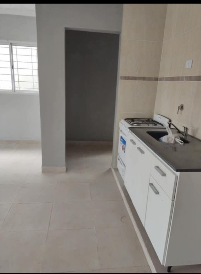 OPORTUNIDAD INVERSORES CASA EN BARRIO PRIVADO 3 DORM CON RENTA