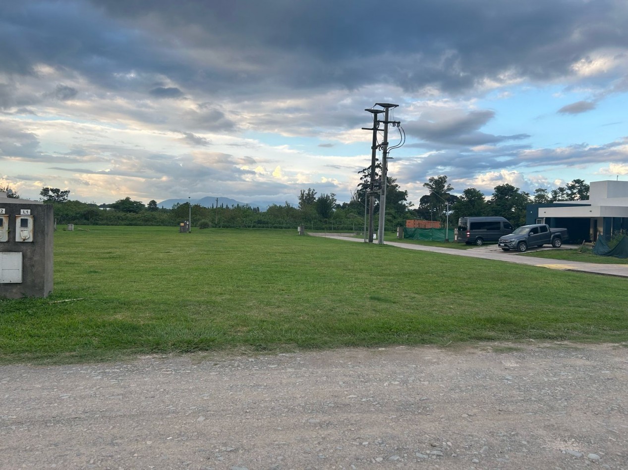 LOTE ESQUINA EN VENTA - COUNTRY EL MIRADOR