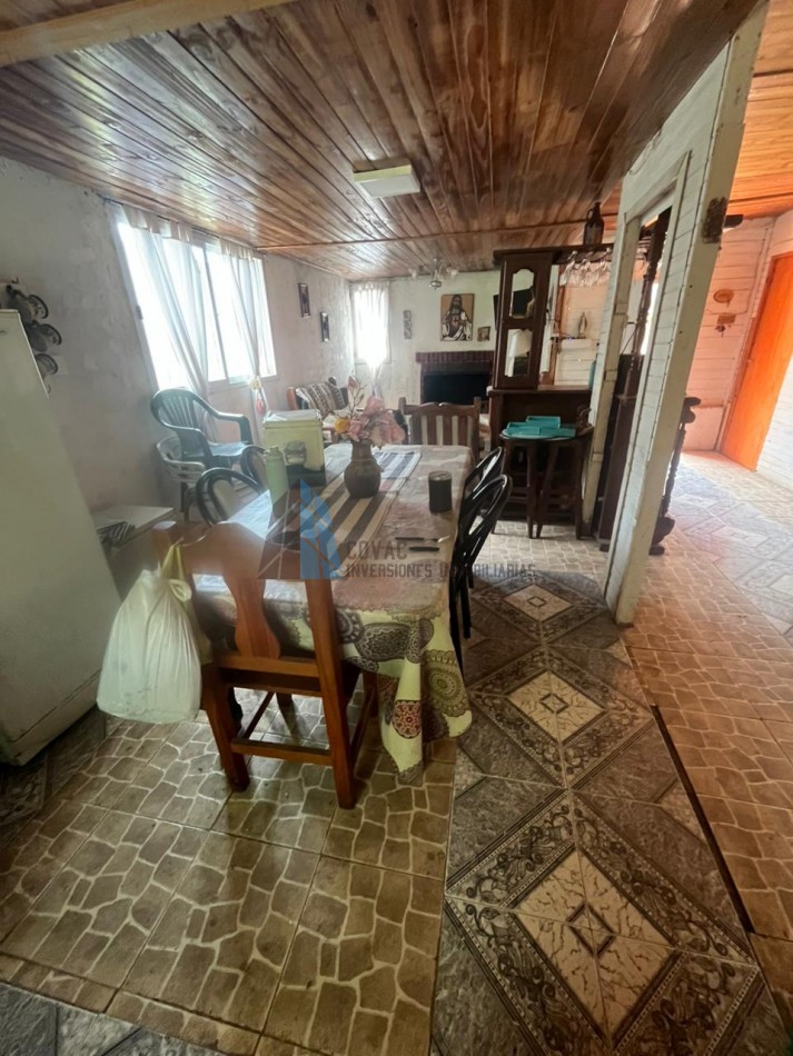 ¡OPORTUNIDAD! AMPLIA CASA EN VENTA EL MOLLAR