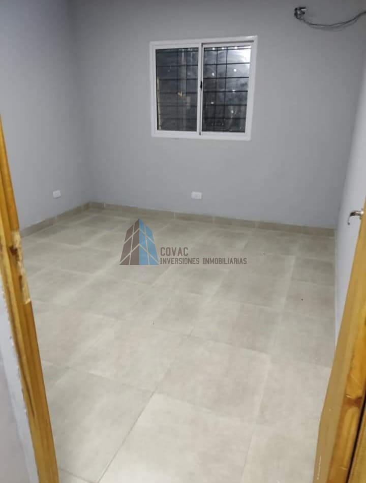 Oportunidad en Los Nogales - Casa en venta en barrio privado con renta activa