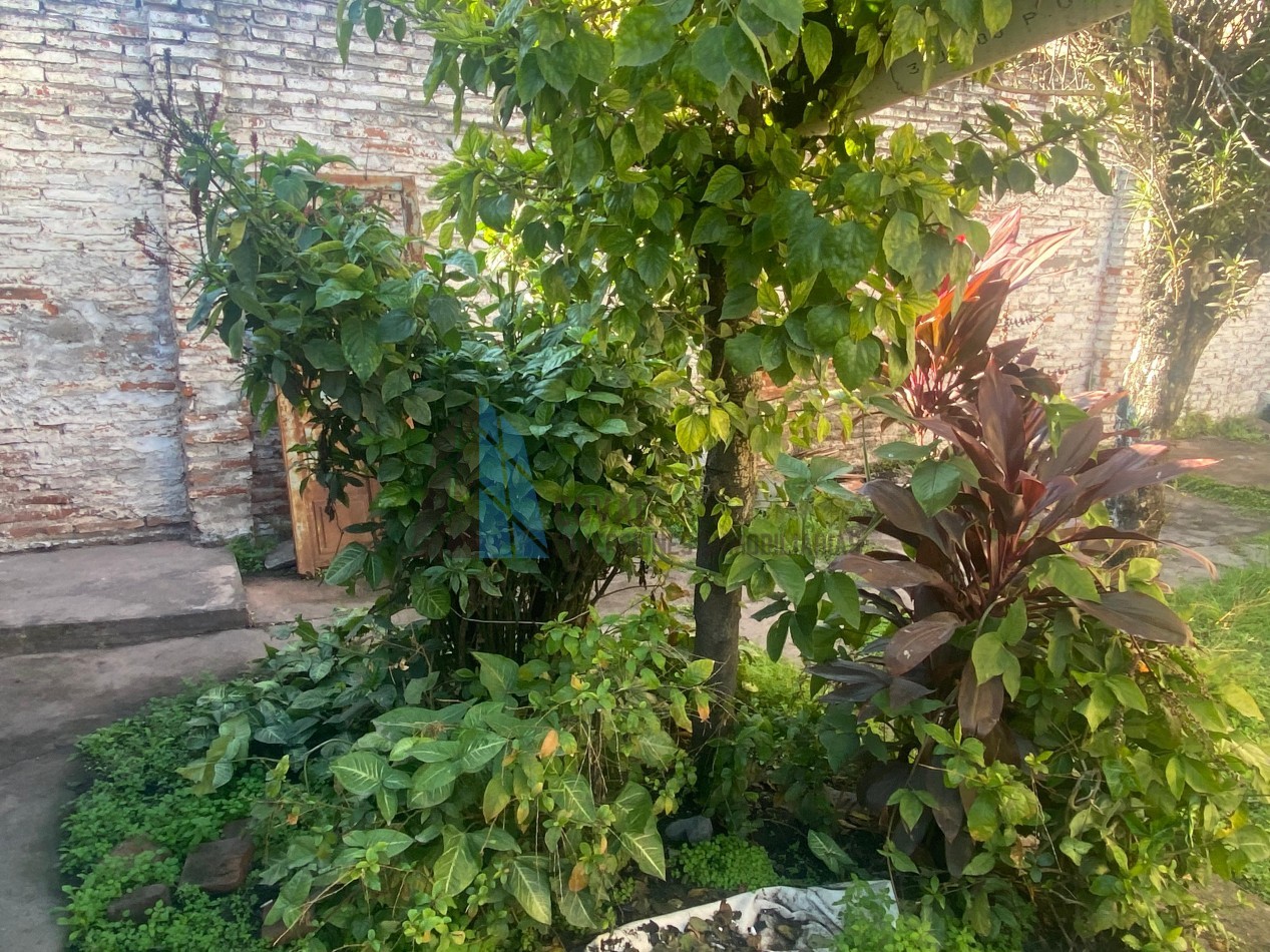 Venta - Casa en Pasaje Jose Marti 500