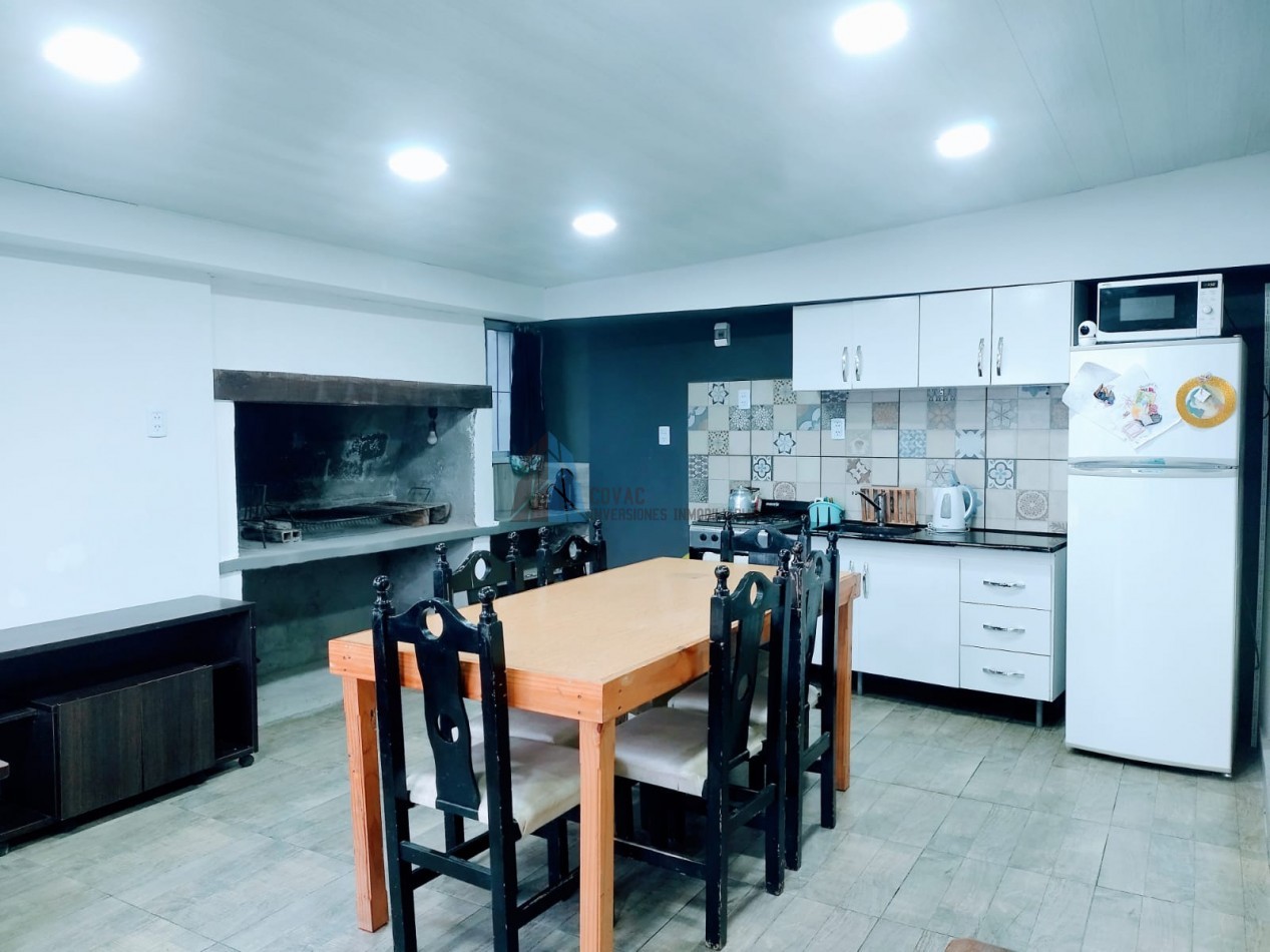 Venta - Casa + Bungalow en El Mollar