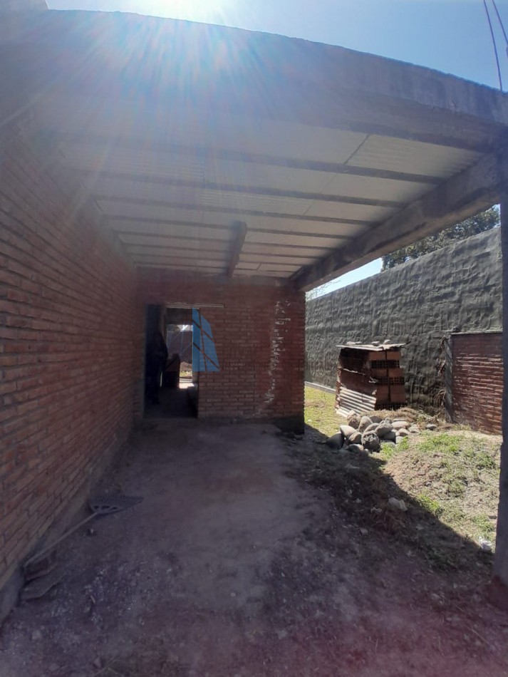 Venta de Terreno con Construccion en Progreso - B° Residencial San Pablo