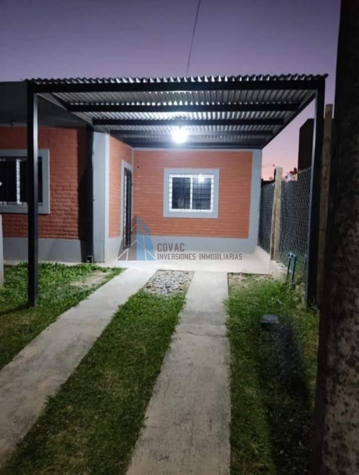 Oportunidad en Los Nogales - Casa en venta en barrio privado con renta activa