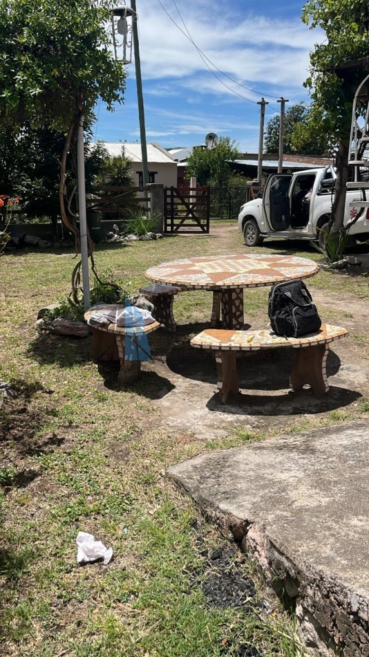 ¡OPORTUNIDAD! AMPLIA CASA EN VENTA EL MOLLAR