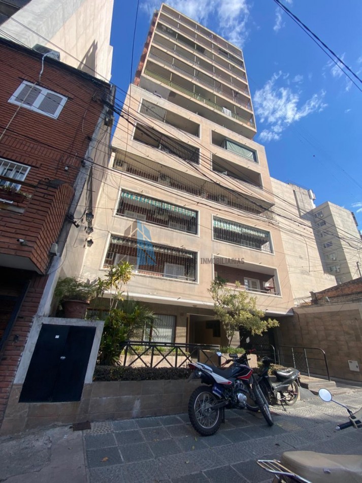 Dpto en venta a metros del Parque 9 de Julio - 2 dormitorios y balcon al frente