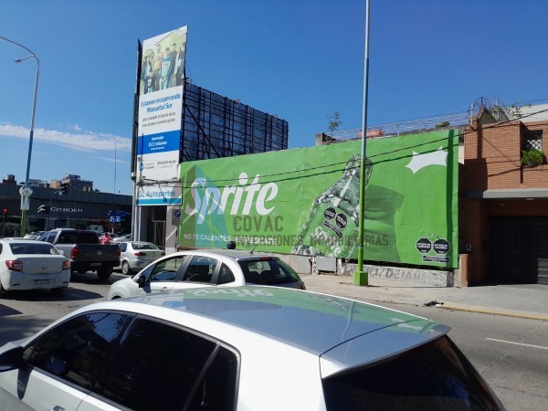 Terreno en venta sobre Av. Mate de Luna - Esquina estrategica ideal para desarrollos