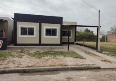 OPORTUNIDAD INVERSORES CASA EN BARRIO PRIVADO 3 DORM CON RENTA